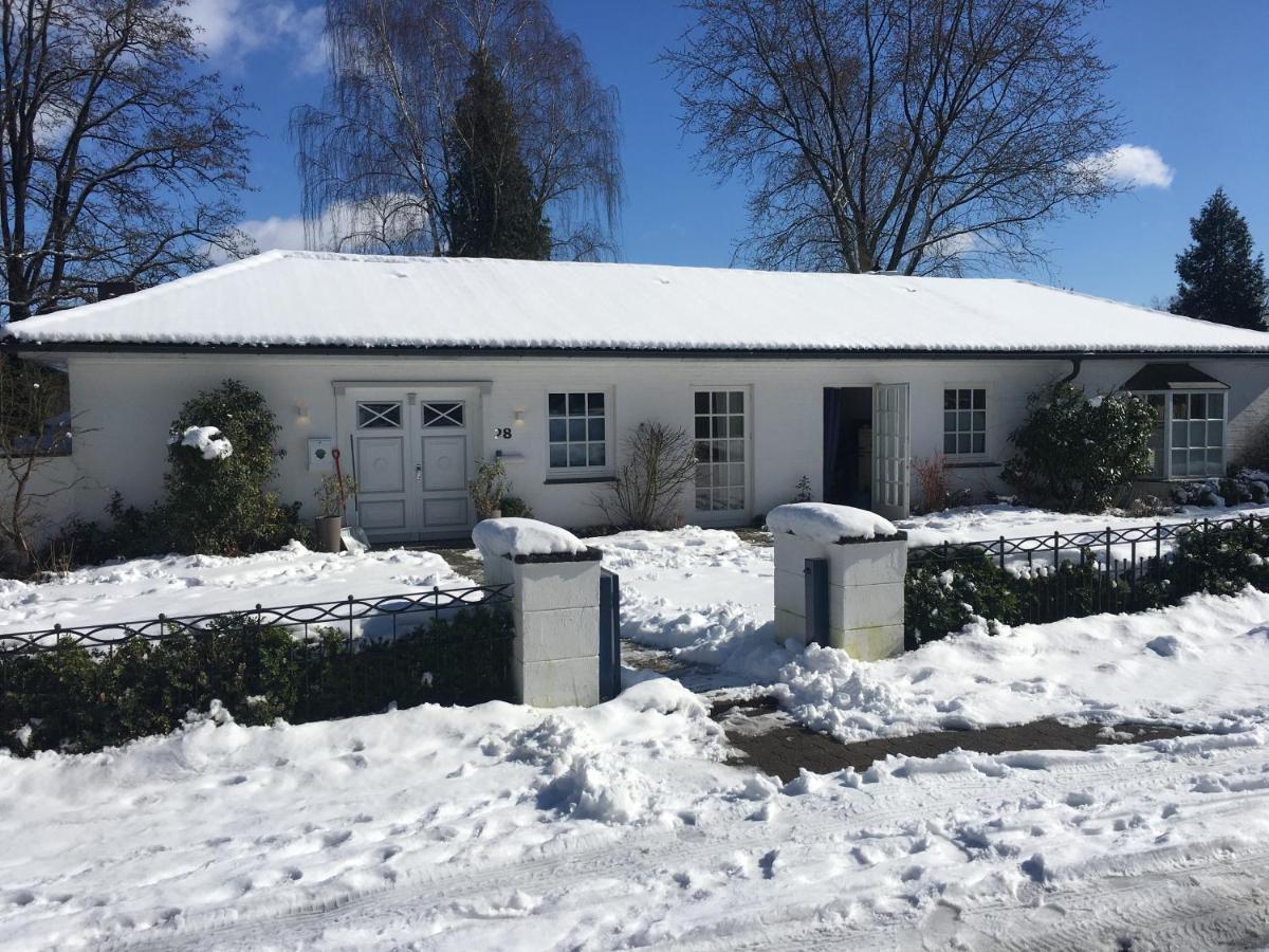 Budget-Unterkunft Im Wunderschonen Haus Mit Herrlichem Panoramablick Luneburg Exterior photo